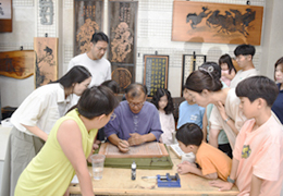 Gakjajang (Woodblock Carver) Image